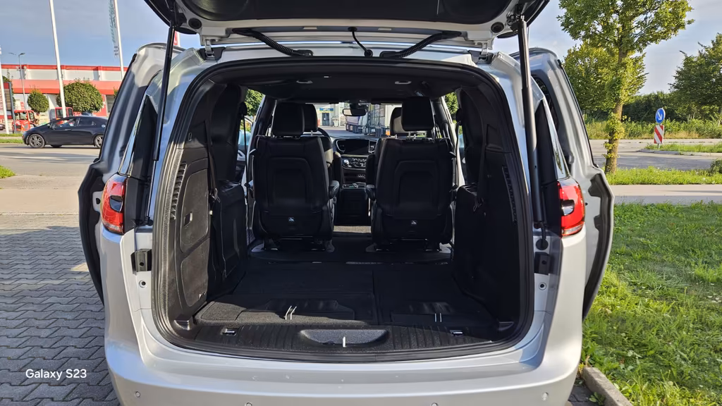 Chrysler Pacifica