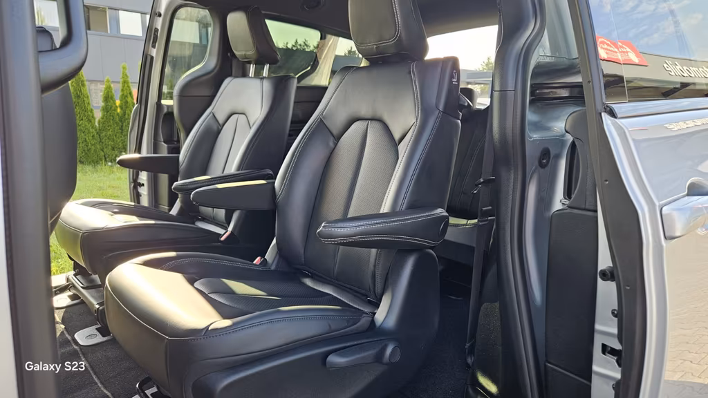 Chrysler Pacifica