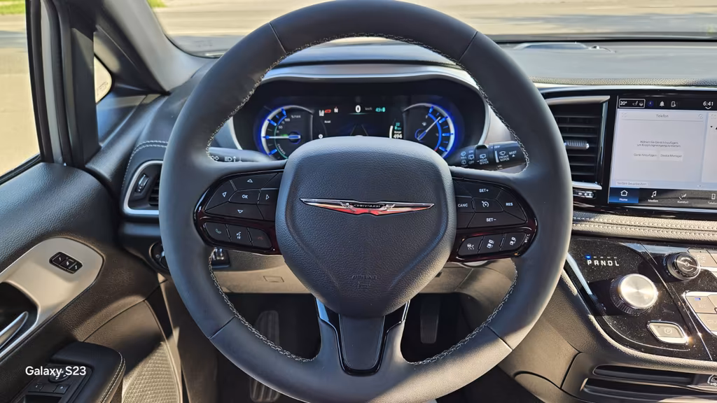 Chrysler Pacifica