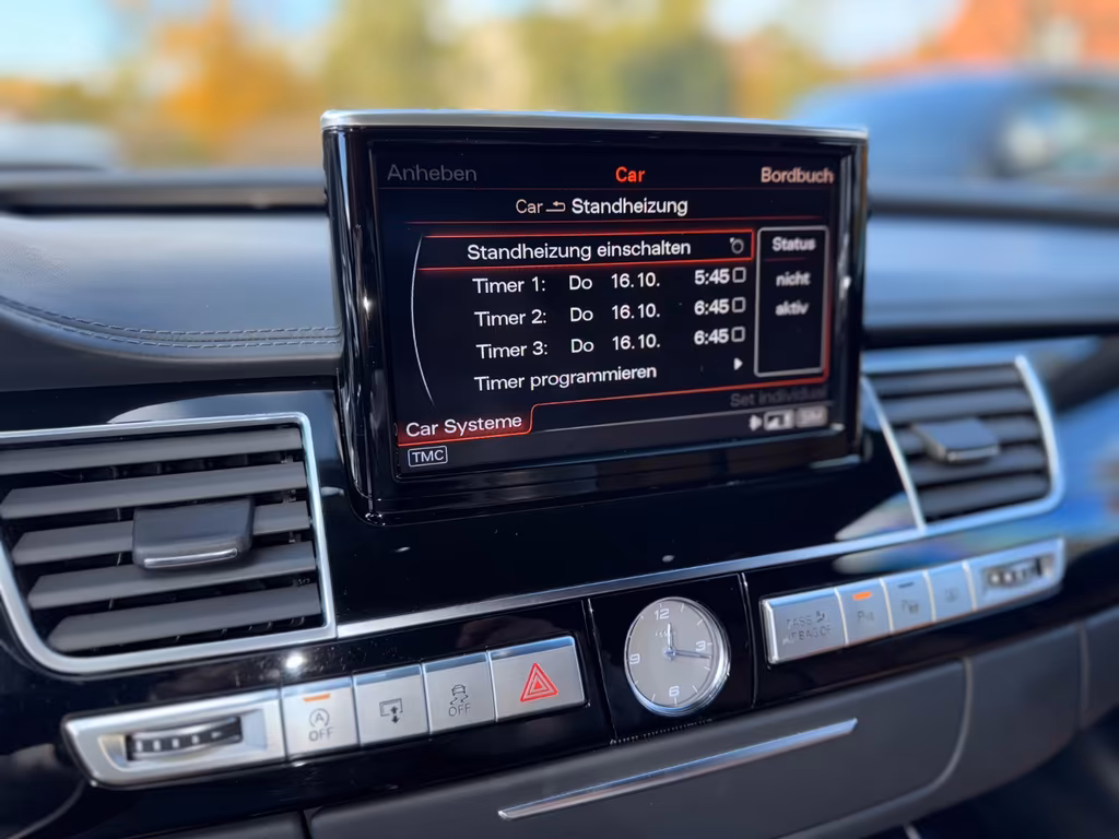 Audi S8
