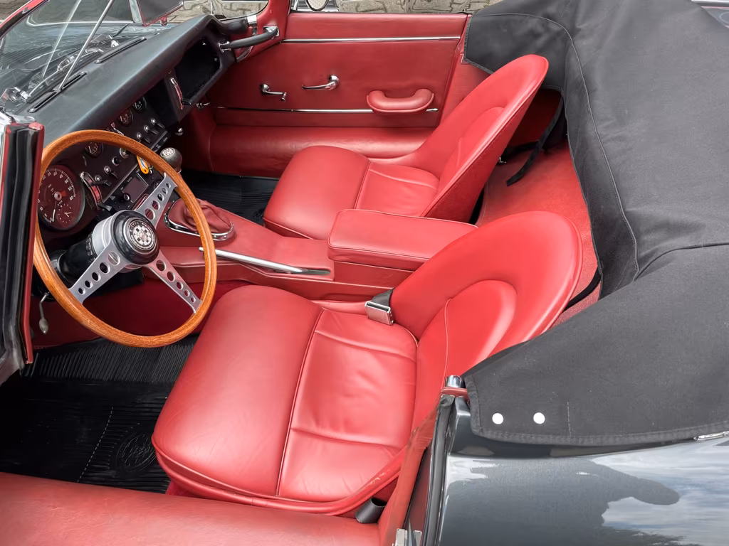 Jaguar E-Type