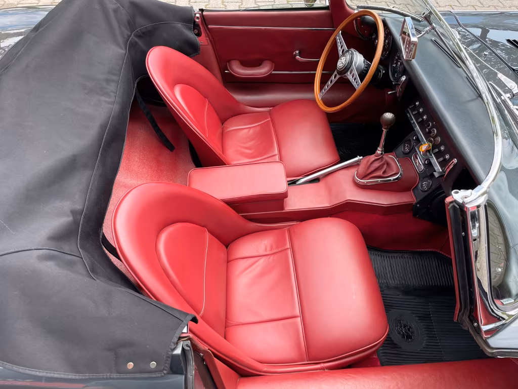 Jaguar E-Type