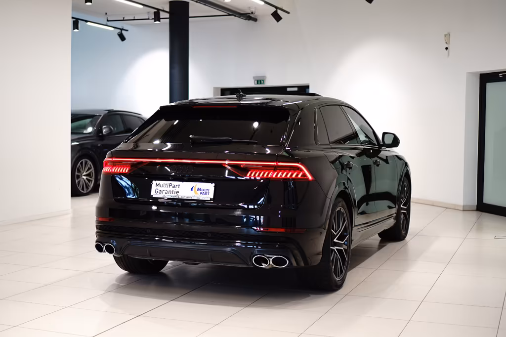 Audi SQ8