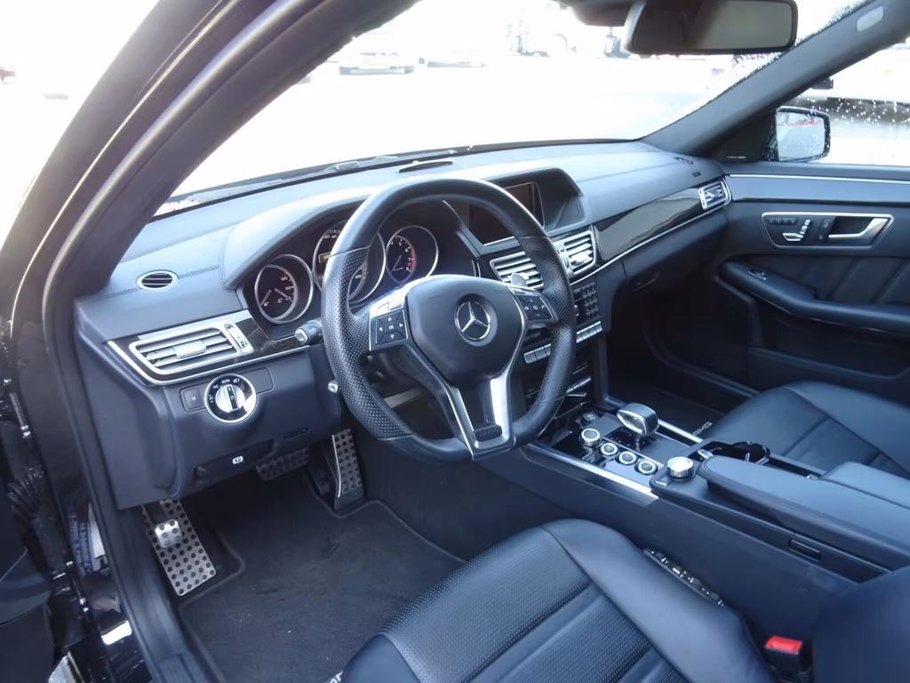 Mercedes-Benz E 63 AMG