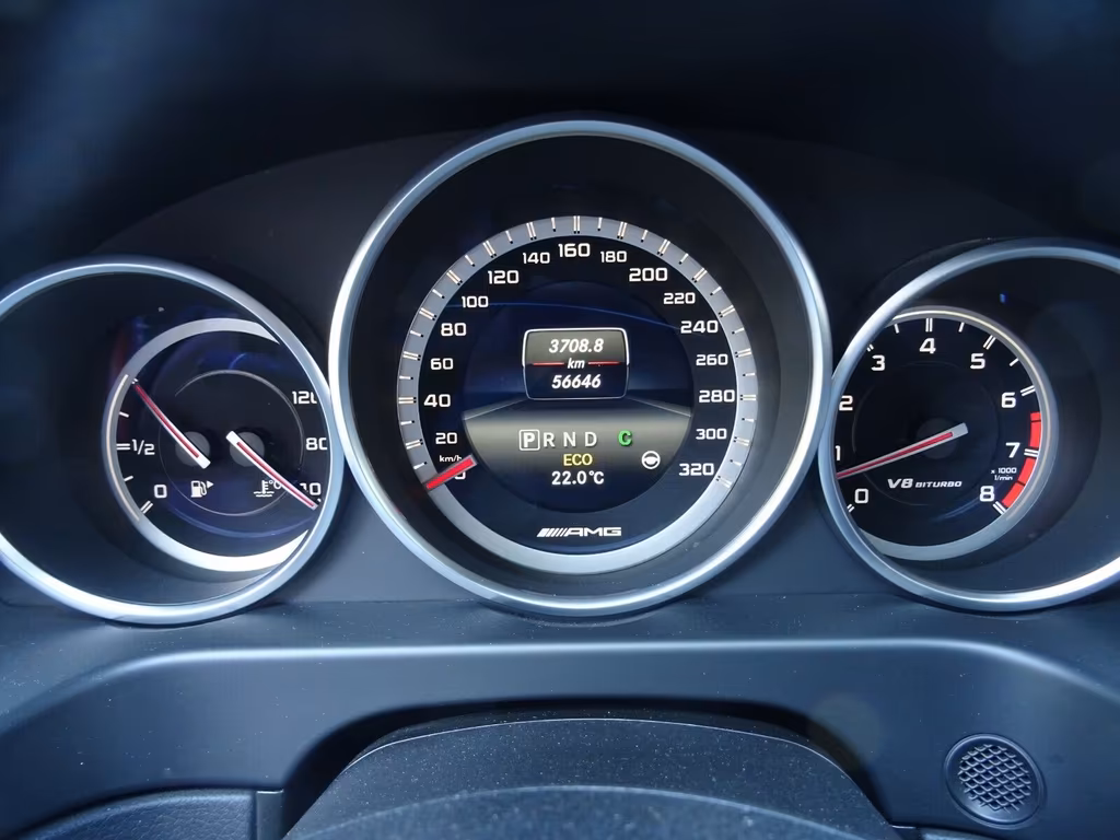 Mercedes-Benz E 63 AMG