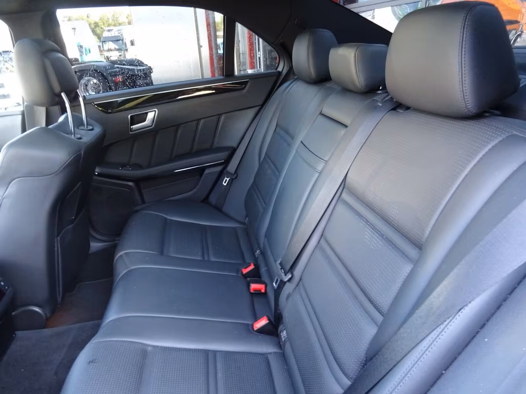 Mercedes-Benz E 63 AMG