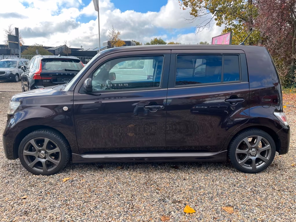 Daihatsu MATERIA