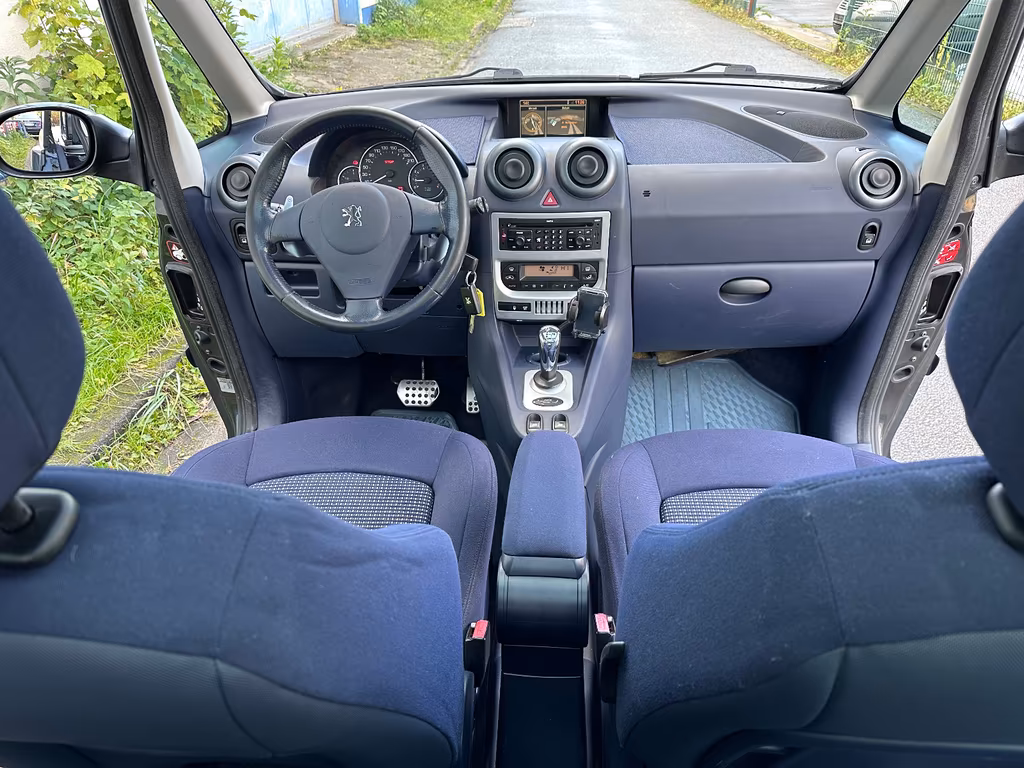 Peugeot 1007