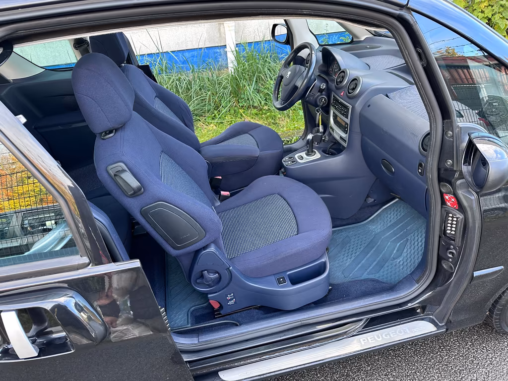 Peugeot 1007