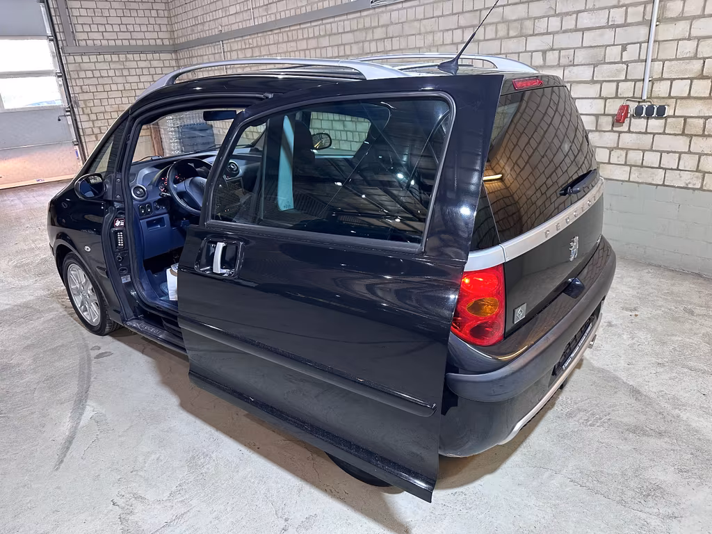 Peugeot 1007