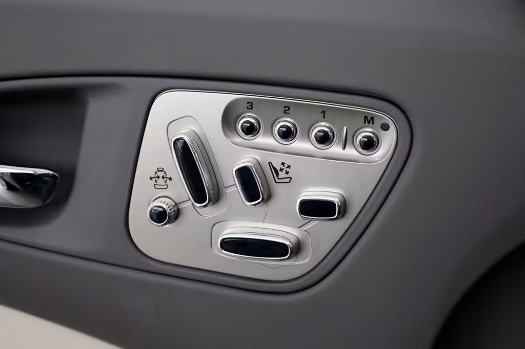 Jaguar XKR