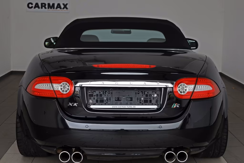 Jaguar XKR