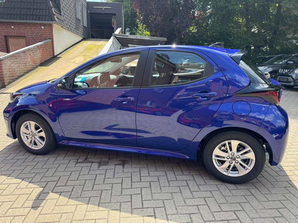 Mazda 2 Hybrid