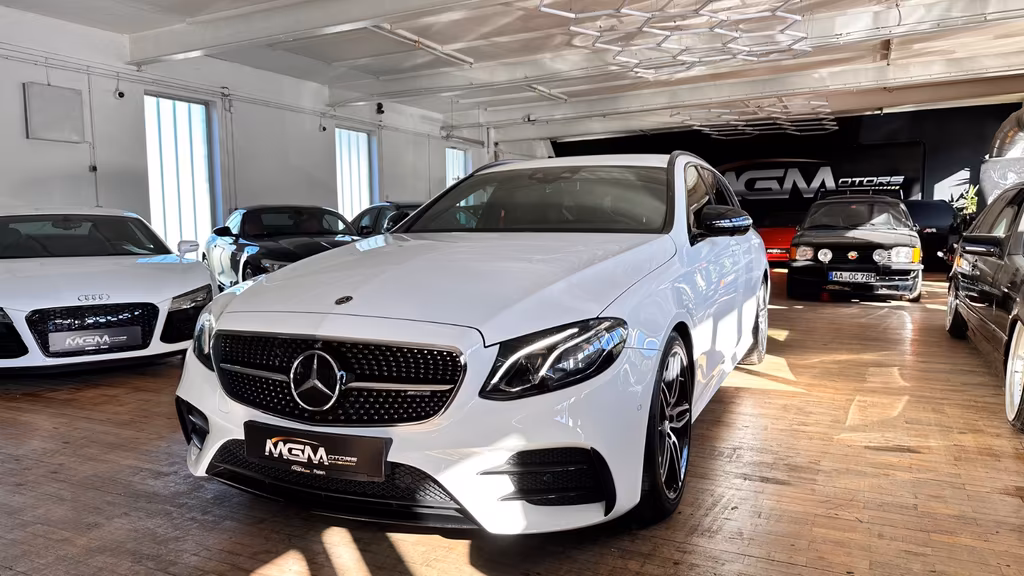 Mercedes-Benz E 43 AMG