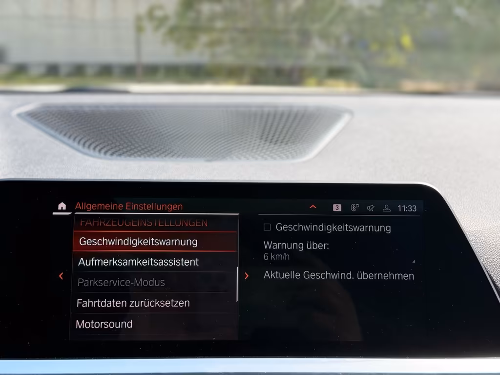 BMW M240i