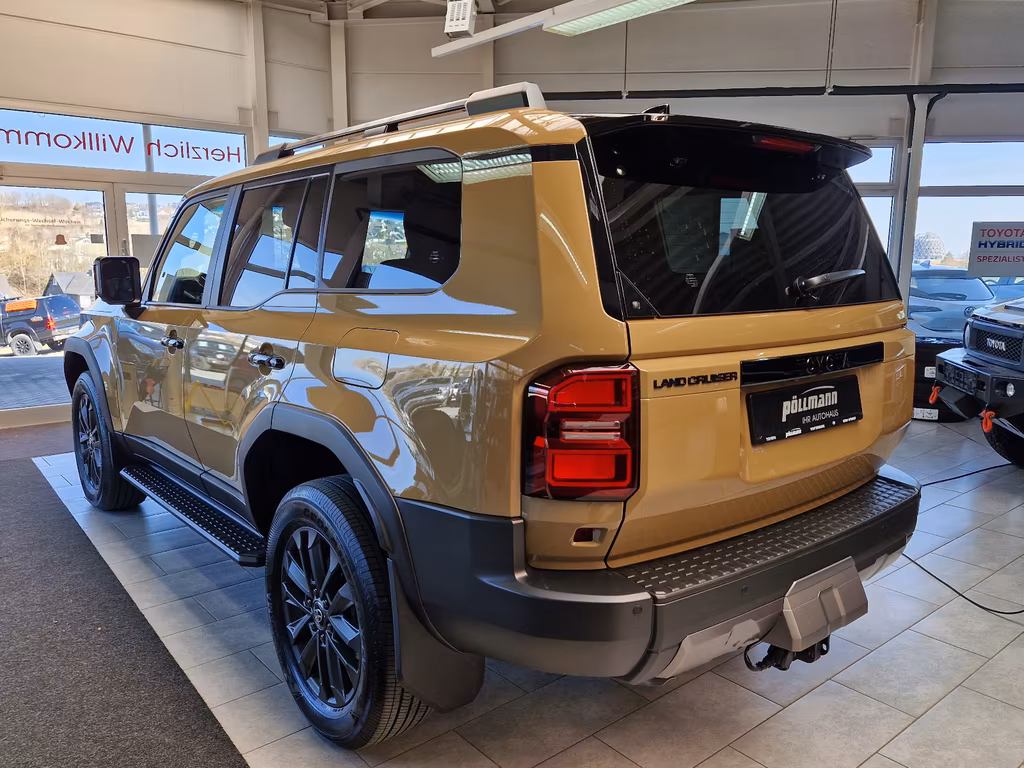 Toyota Land Cruiser