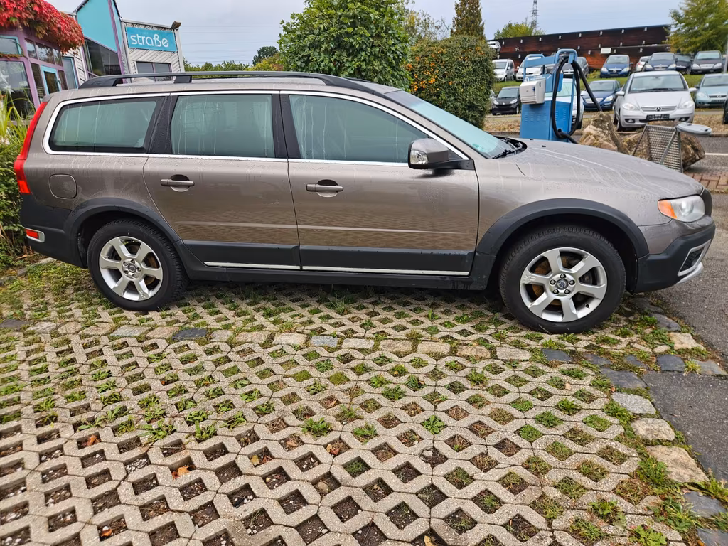 Volvo XC70