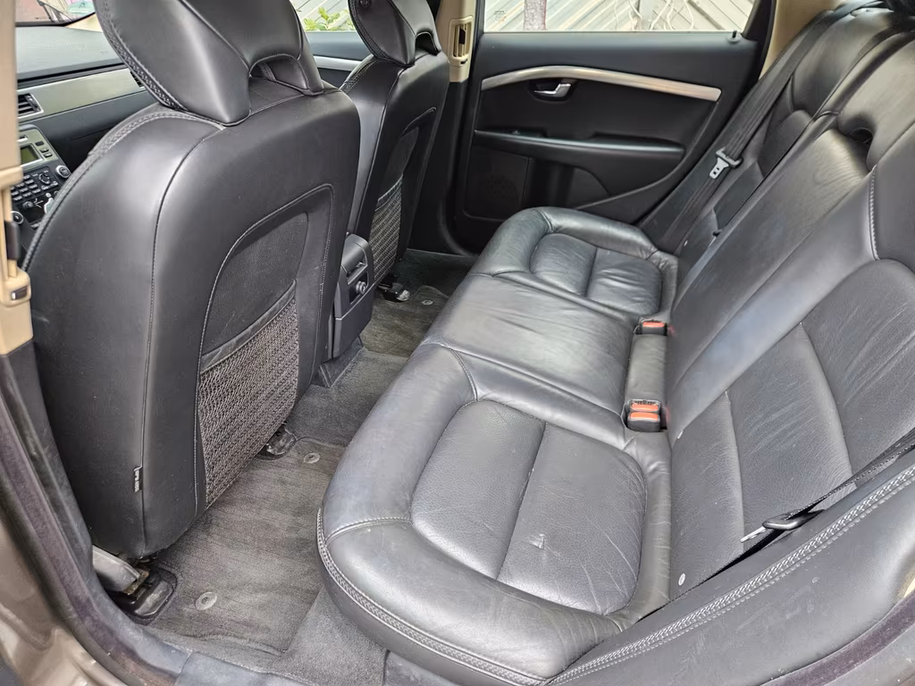 Volvo XC70