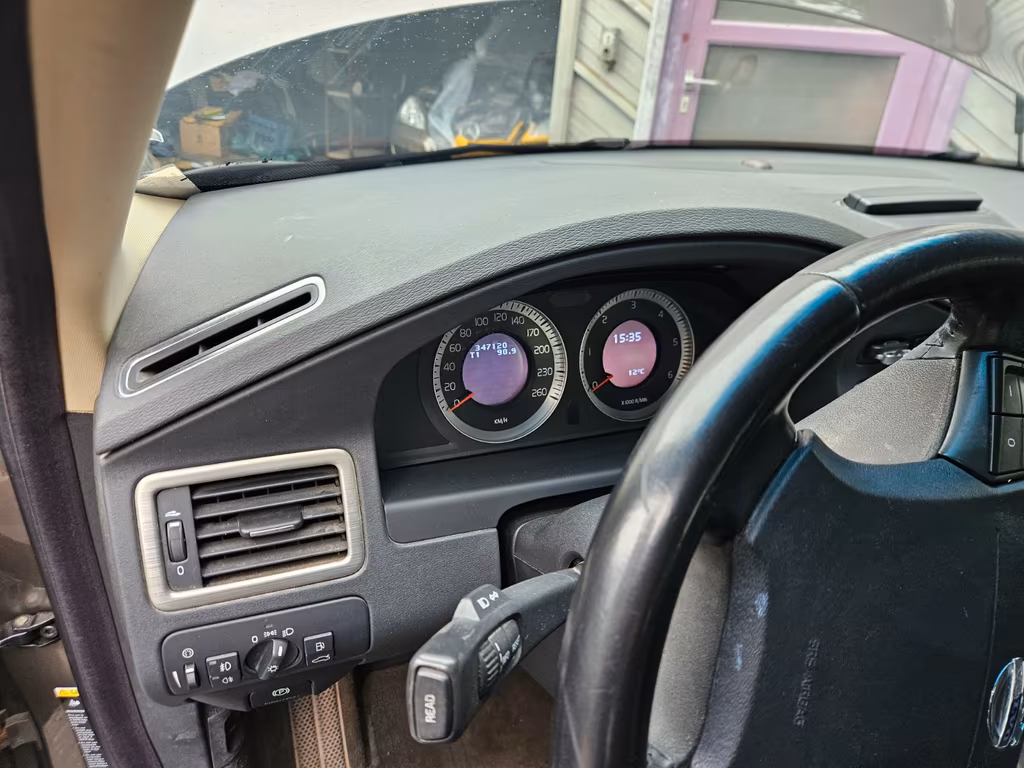 Volvo XC70