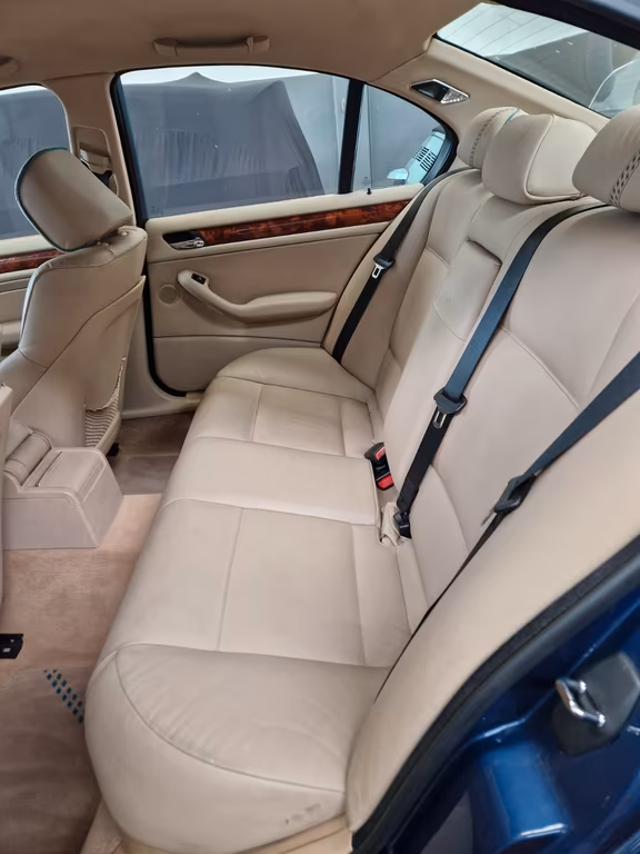 ALPINA B3