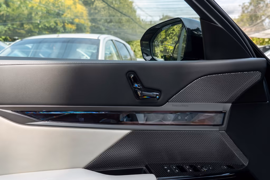 BMW 740