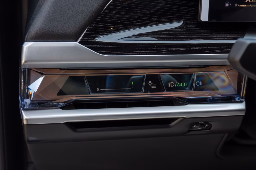 BMW 740