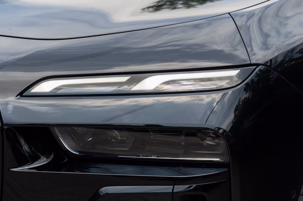 BMW 740