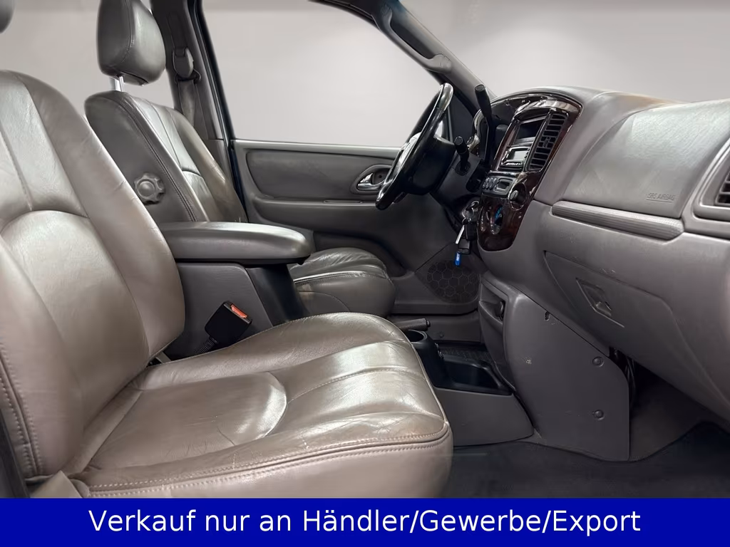 Mazda Tribute