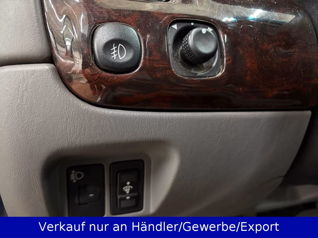 Mazda Tribute
