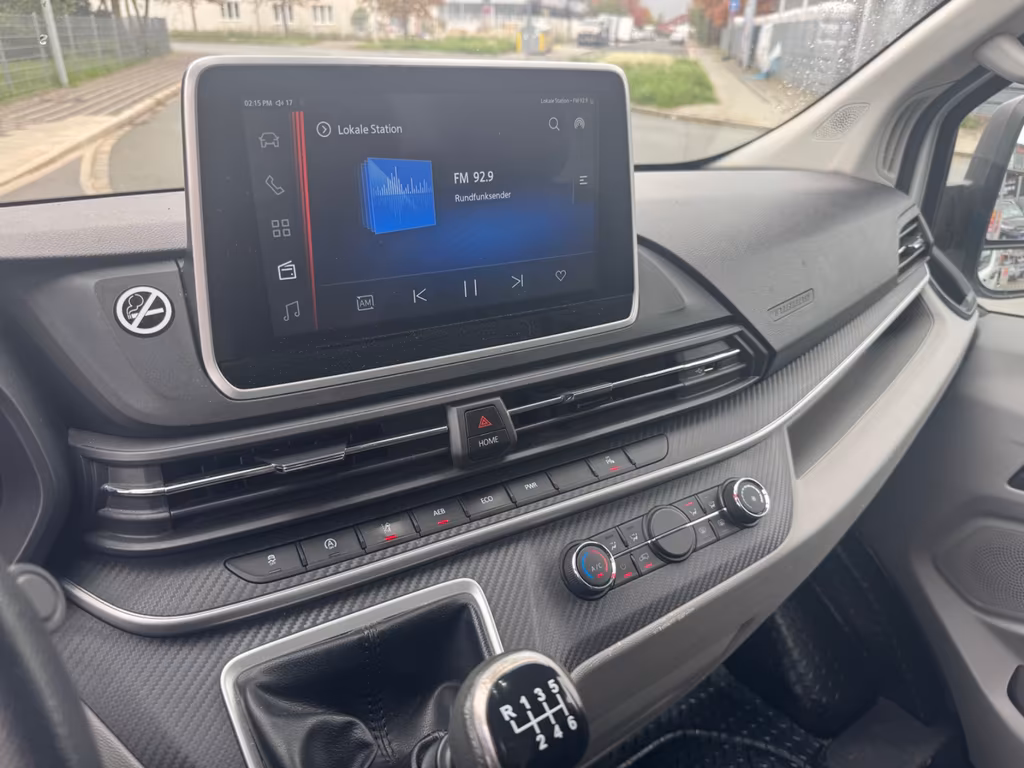 Maxus Deliver 9