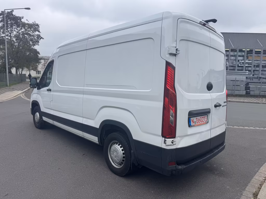 Maxus Deliver 9