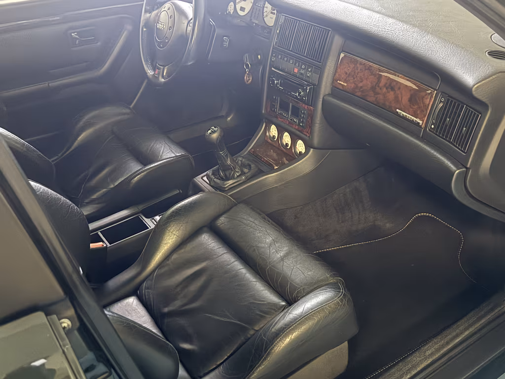 Audi RS2