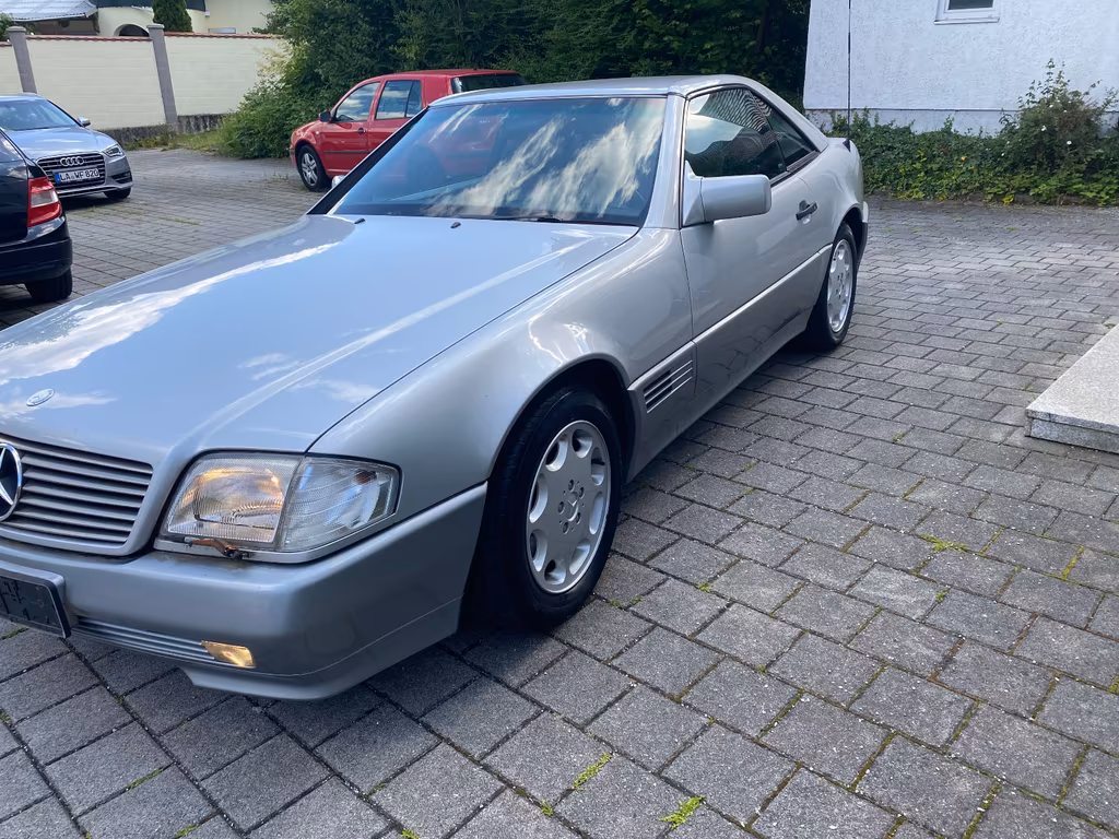Mercedes-Benz SL 320