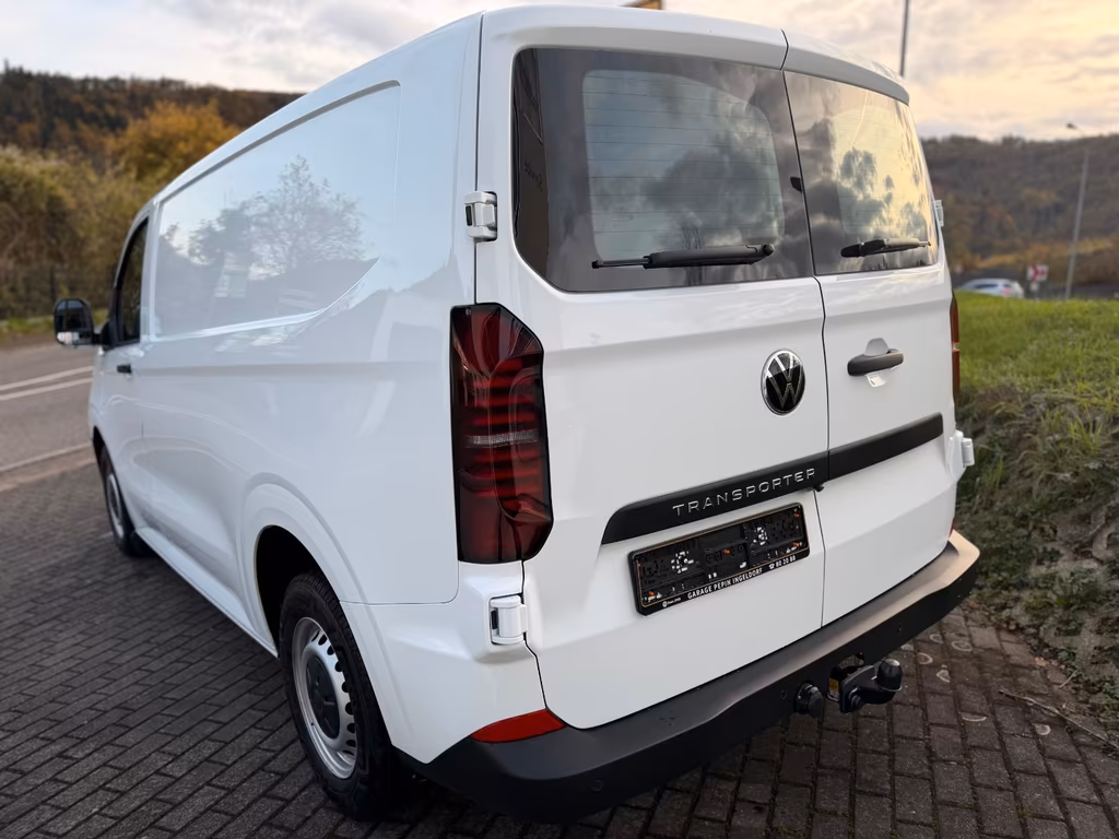 Volkswagen T7 Transporter