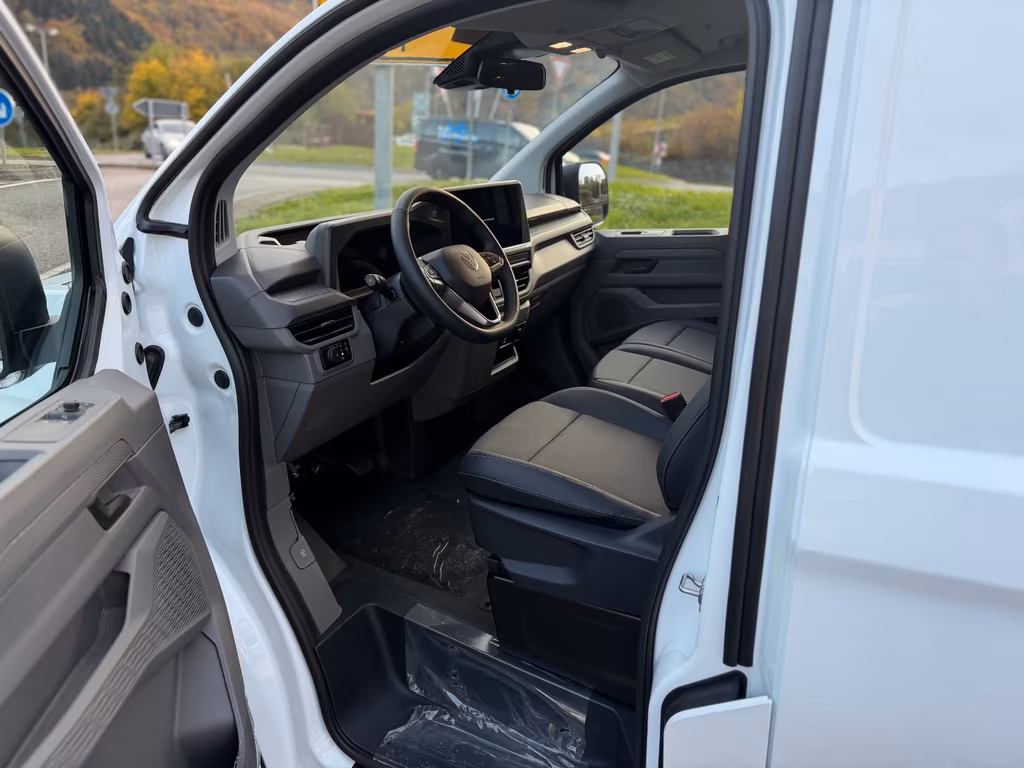 Volkswagen T7 Transporter