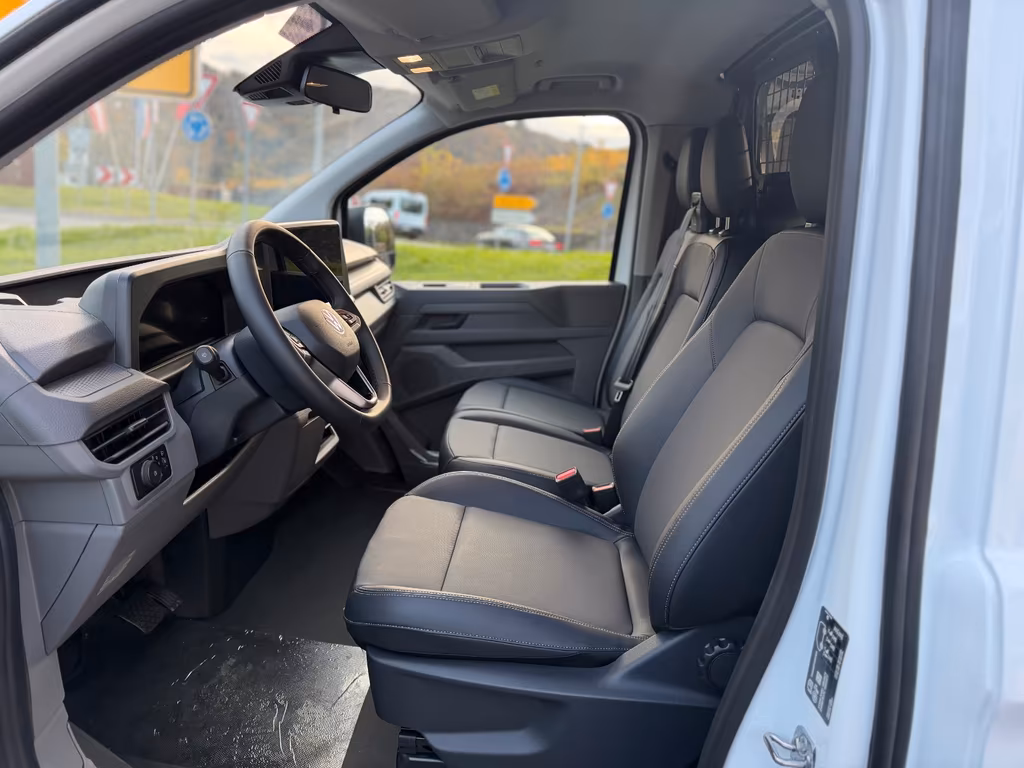 Volkswagen T7 Transporter
