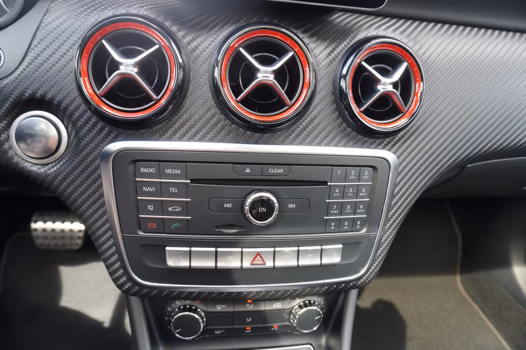 Mercedes-Benz A 45 AMG