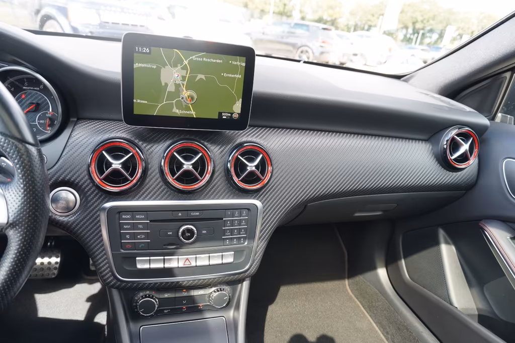 Mercedes-Benz A 45 AMG