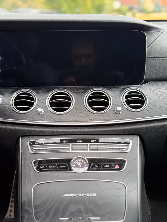Mercedes-Benz E 63 AMG