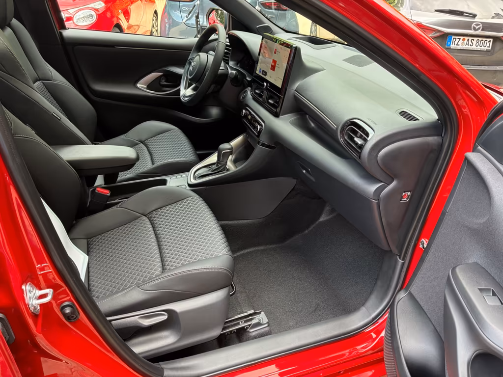 Mazda 2 Hybrid