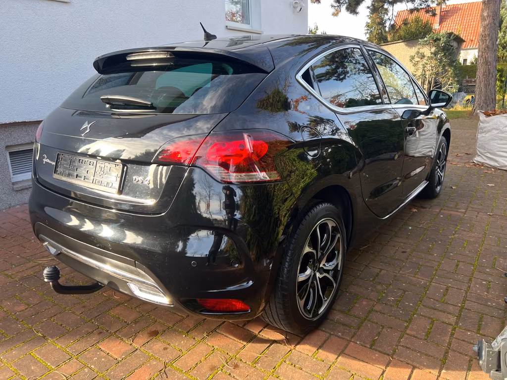 DS Automobiles DS4