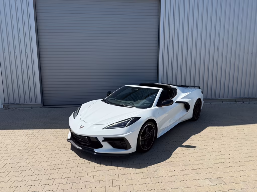 Corvette C8