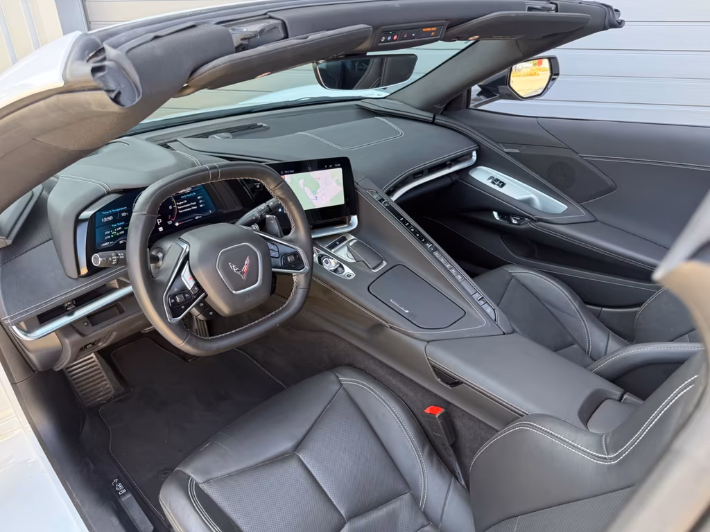 Corvette C8