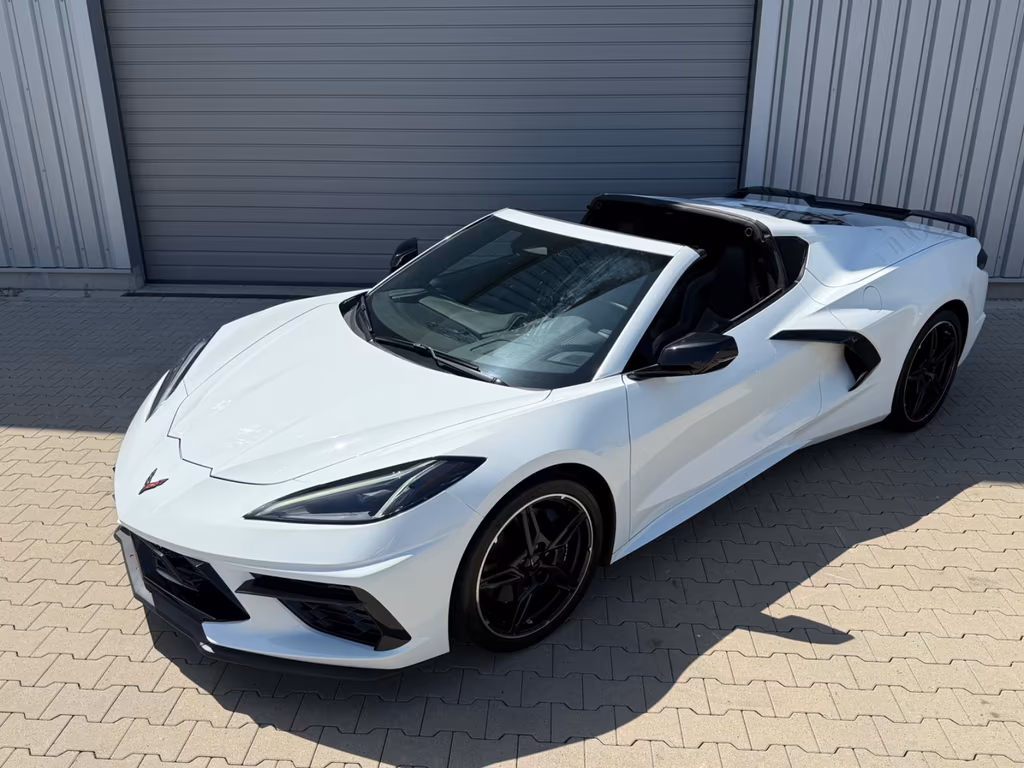 Corvette C8