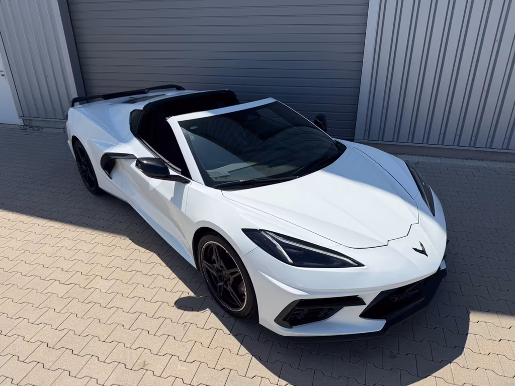 Corvette C8