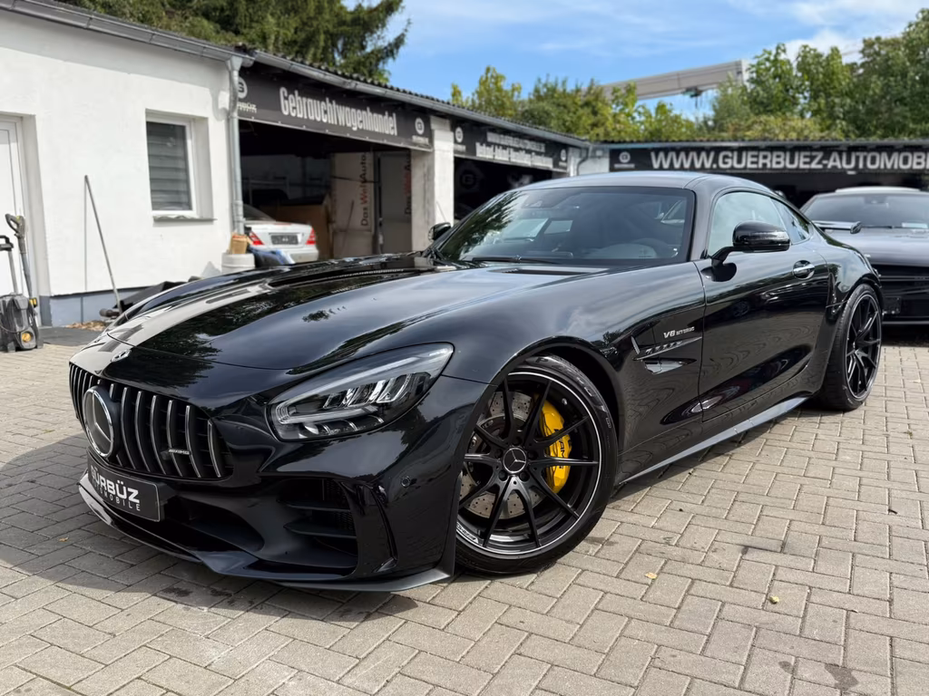 Mercedes-Benz AMG GT R