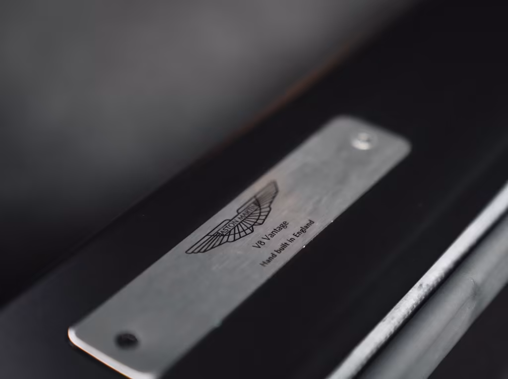Aston Martin V8 Vantage