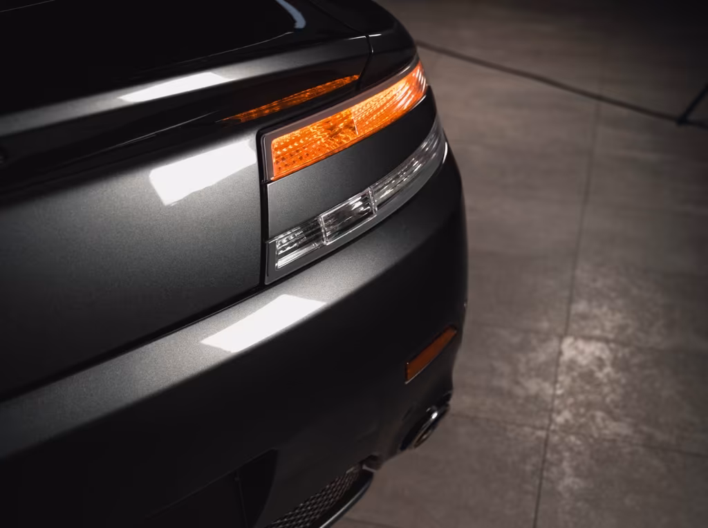 Aston Martin V8 Vantage