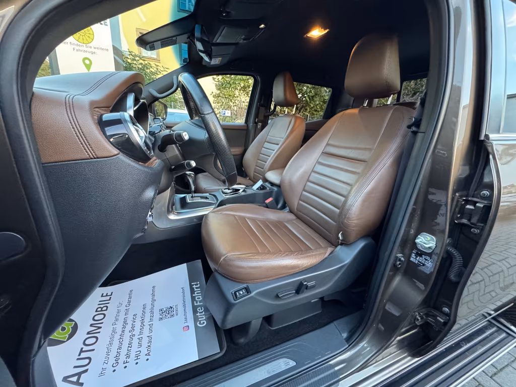 Mercedes-Benz X 250