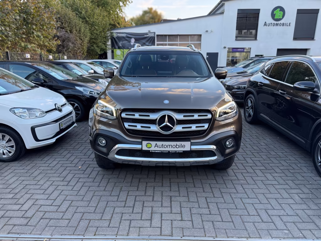 Mercedes-Benz X 250